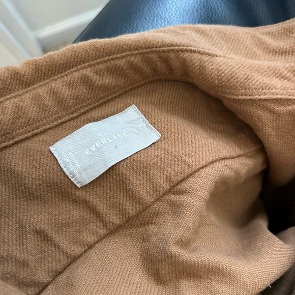 Everlane Men's Brown Corduroy Shirt - Picture 6 of 8